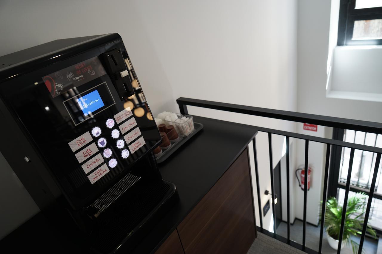 Md Design Hotel - Portal Del Real Valencia Eksteriør bilde